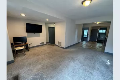 878 Monroe Court, Saint Paul, MN 55102 - Photo 9