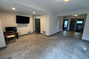 878 Monroe Ct, Saint Paul, MN 55102 - Photo 9