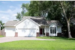 2321 Long Lake Rd, New Brighton, MN 55112 - Photo 1