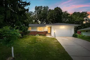 2959 Patton Rd, Roseville, MN 55113 - Photo 1