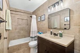 3597 York Dr, Woodbury, MN 55125 - Photo 15