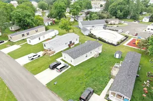 308 22nd St NW, Stewartville, MN 55976 - Photo 3