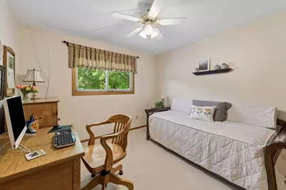10435 Buckingham Drive, Eden Prairie, MN 55347 - Photo 25
