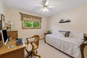10435 Buckingham Dr, Eden Prairie, MN 55347 - Photo 25