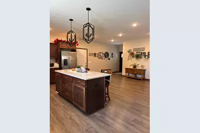 211 3rd Avenue SW, Wells, MN 56097 - Photo 11