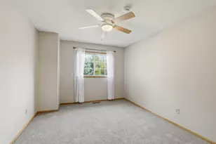 8426 Copperfield Way, Inver Grove Heights, MN 55076 - Photo 19