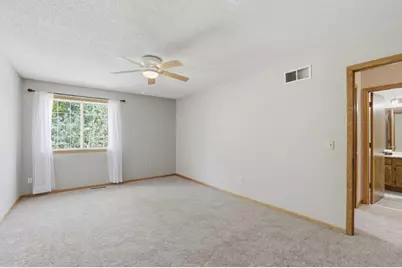 8426 Copperfield Way #93, Inver Grove Heights, MN 55076 - Photo 15