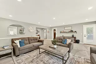 2537 Lisa Ln NE, Rochester, MN 55906 - Photo 5
