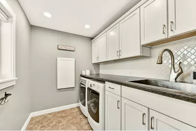 2537 Lisa Lane NE, Rochester, MN 55906 - Photo 23