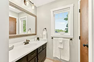 2537 Lisa Ln NE, Rochester, MN 55906 - Photo 29