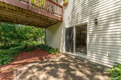 404 Minnesota Avenue, Roseville, MN 55113 - Photo 31
