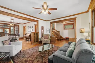 1028 Ashland Ave, Saint Paul, MN 55104 - Photo 29