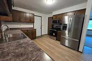 409 Main St S, Saint Michael, MN 55376 - Photo 11
