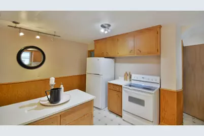 4522 Chatham Road NE, Columbia Heights, MN 55421 - Photo 9