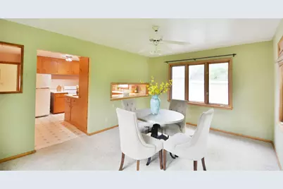 4522 Chatham Road NE, Columbia Heights, MN 55421 - Photo 7