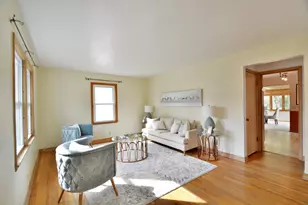 4522 Chatham Road NE, Columbia Heights, MN 55421 - Photo 9