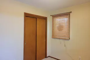 425 Spruce Ave S, Thief River Falls, MN 56701 - Photo 5