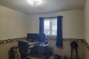 425 Spruce Ave S, Thief River Falls, MN 56701 - Photo 17