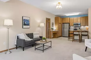 9225 Medicine Lake Rd, Golden Valley, MN 55427 - Photo 9