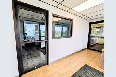 2308 S Broadway Street #2D, Alexandria, MN 56308 - Photo 5