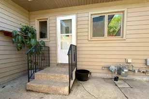 979 S Prairie Ave, Fairmont, MN 56031 - Photo 53