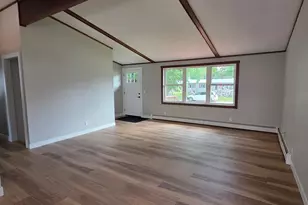 510 Arnold St, West Concord, MN 55985 - Photo 9