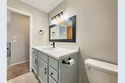 513 E Ciro Street, Truman, MN 56088 - Photo 15