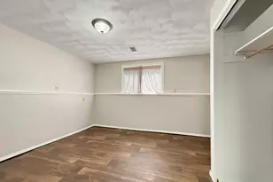 513 E Ciro St, Truman, MN 56088 - Photo 23