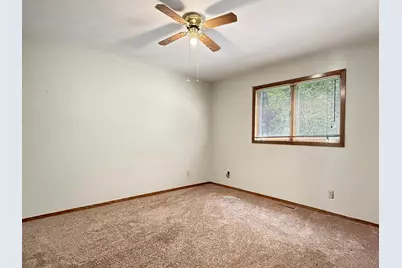 513 E Ciro Street, Truman, MN 56088 - Photo 13