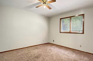 513 E Ciro St, Truman, MN 56088 - Photo 13