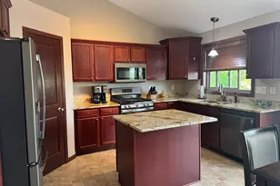 7442 Large Ave NE, Albertville, MN 55301 - Photo 13
