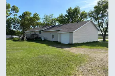 905 Main Street N, Renville, MN 56284 - Photo 7
