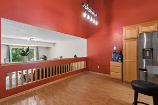 623 35th St W, Hastings, MN 55033 - Photo 7