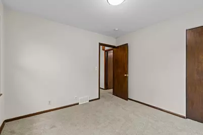 4850 Zane Avenue N, Crystal, MN 55429 - Photo 19