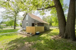 100 N Broadway, New York Mills, MN 56567 - Photo 3