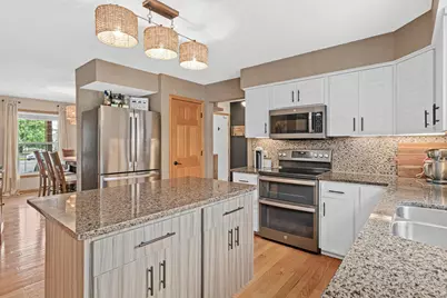 16722 Firestone Court, Lakeville, MN 55024 - Photo 11