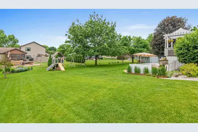 16722 Firestone Court, Lakeville, MN 55024 - Photo 33