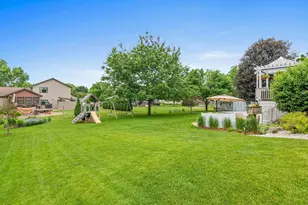 16722 Firestone Ct, Lakeville, MN 55024 - Photo 33