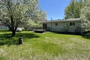 8215 292nd St E, Randolph, MN 55065 - Photo 7