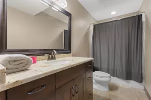 870 Portsmith Dr NW, Rochester, MN 55901 - Photo 25