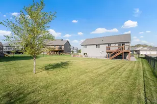 870 Portsmith Dr NW, Rochester, MN 55901 - Photo 29