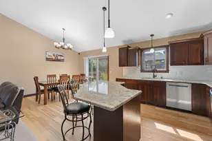 870 Portsmith Dr NW, Rochester, MN 55901 - Photo 9
