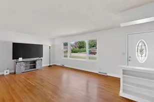 501 2nd St NE, Hayfield, MN 55940 - Photo 5