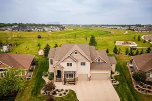 5827 Silverleaf Dr S, Fargo, ND 58104 - Photo 53