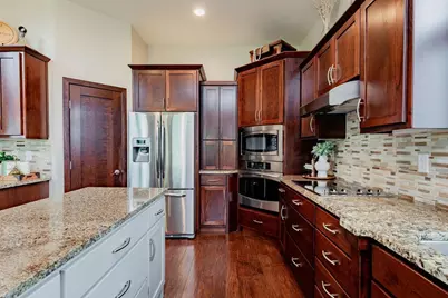 5827 Silverleaf Drive S, Fargo, ND 58104 - Photo 19