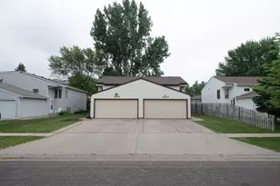 1907 29th Ave S, Fargo,  58103 - Photo 3
