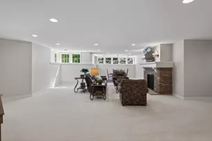 94 Neptune St, Mahtomedi, MN 55115 - Photo 53