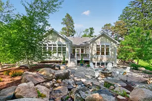 94 Neptune St, Mahtomedi, MN 55115 - Photo 7