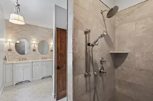 94 Neptune St, Mahtomedi, MN 55115 - Photo 37