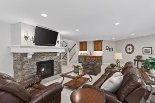 94 Neptune St, Mahtomedi, MN 55115 - Photo 49